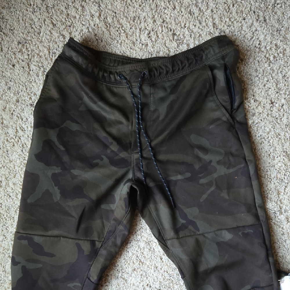 American Eagle Outfitters Olive Green Joggers